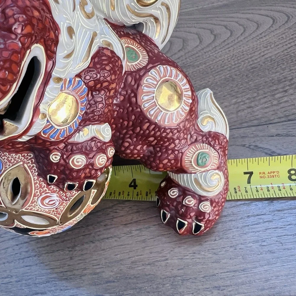 Vintage Japanese Shisa Foo Dog Pair Kutani Style Moriage Porcelain 7.75